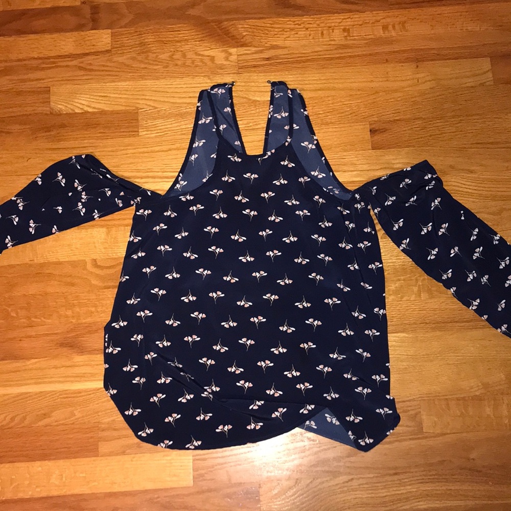 Abercrombie & fitch top